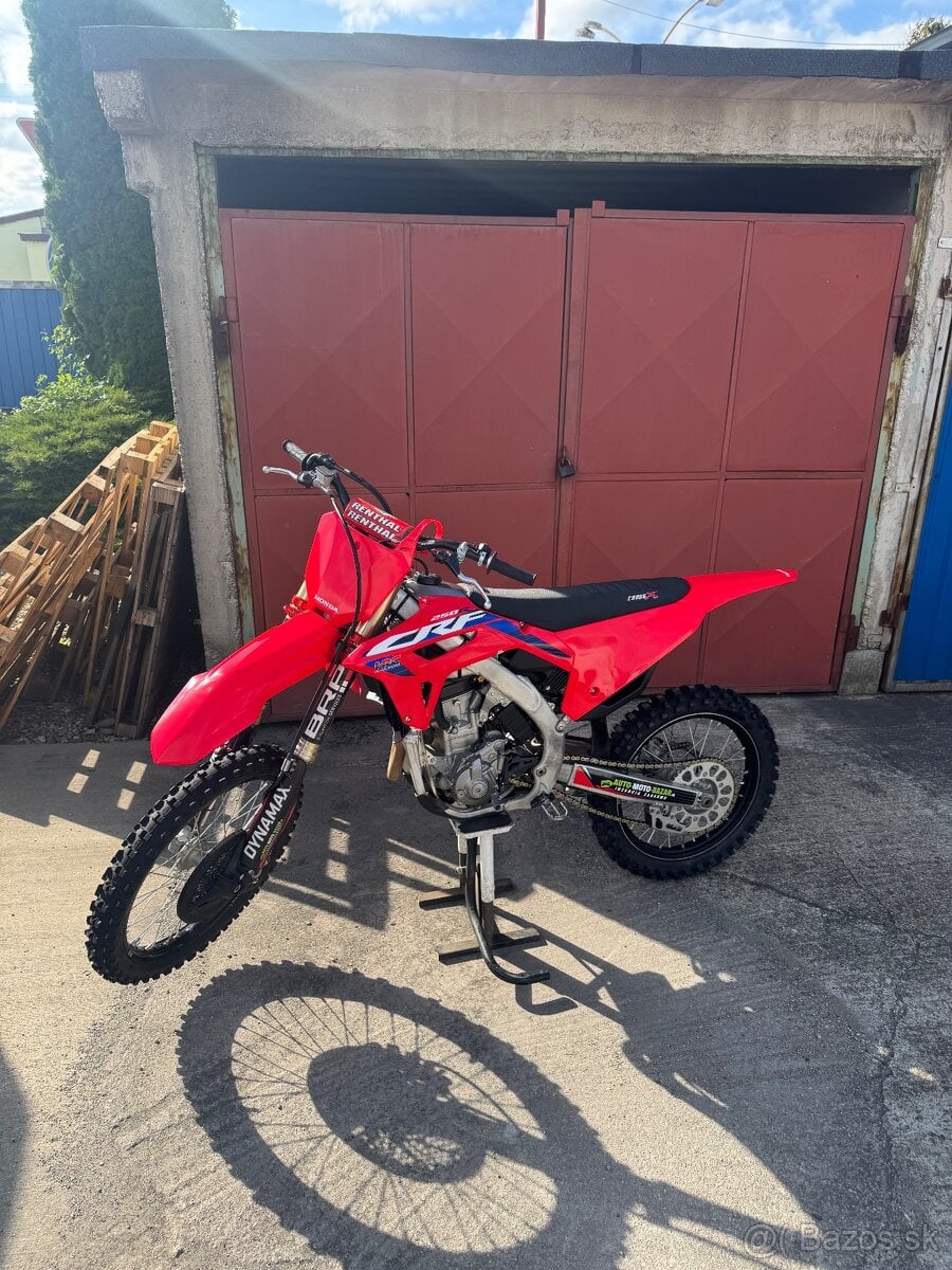 HONDA CRF 250 R