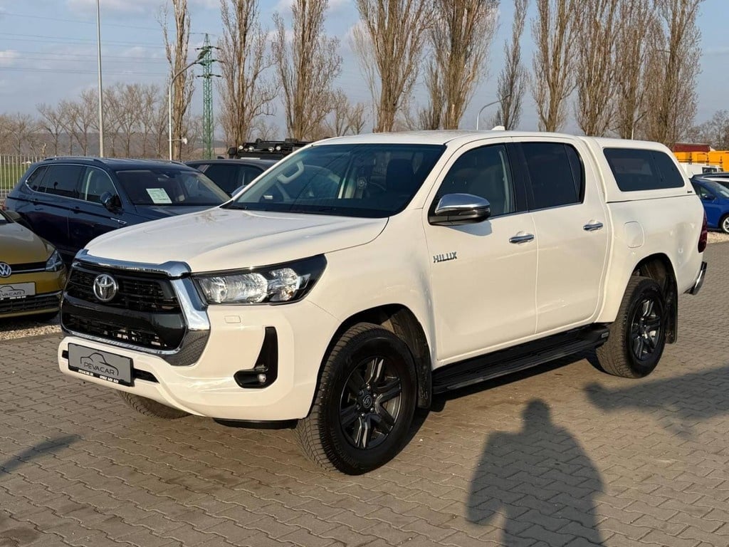 Toyota Hilux DC 2.4 I D-4D HARDTOP ACTIVE 4x4 110kw M6 4d.