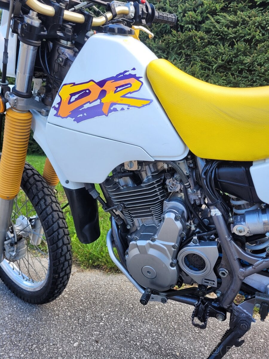 Suzuki DR 350 SE elektrický štartér