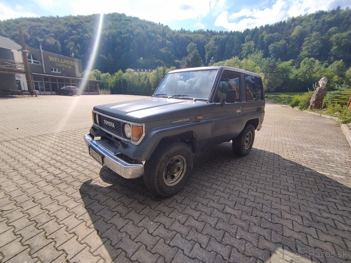Toyota Land cruiser 70