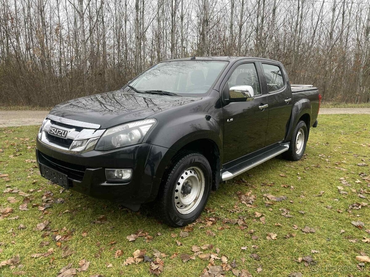 Isuzu D-max Double Cab Custom 4WD A/T