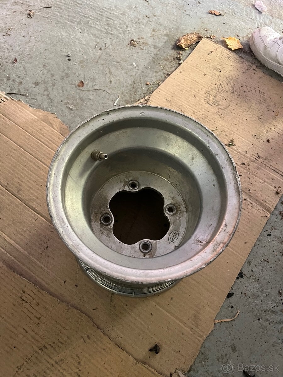 Zadný disk štvorkolka 4/115