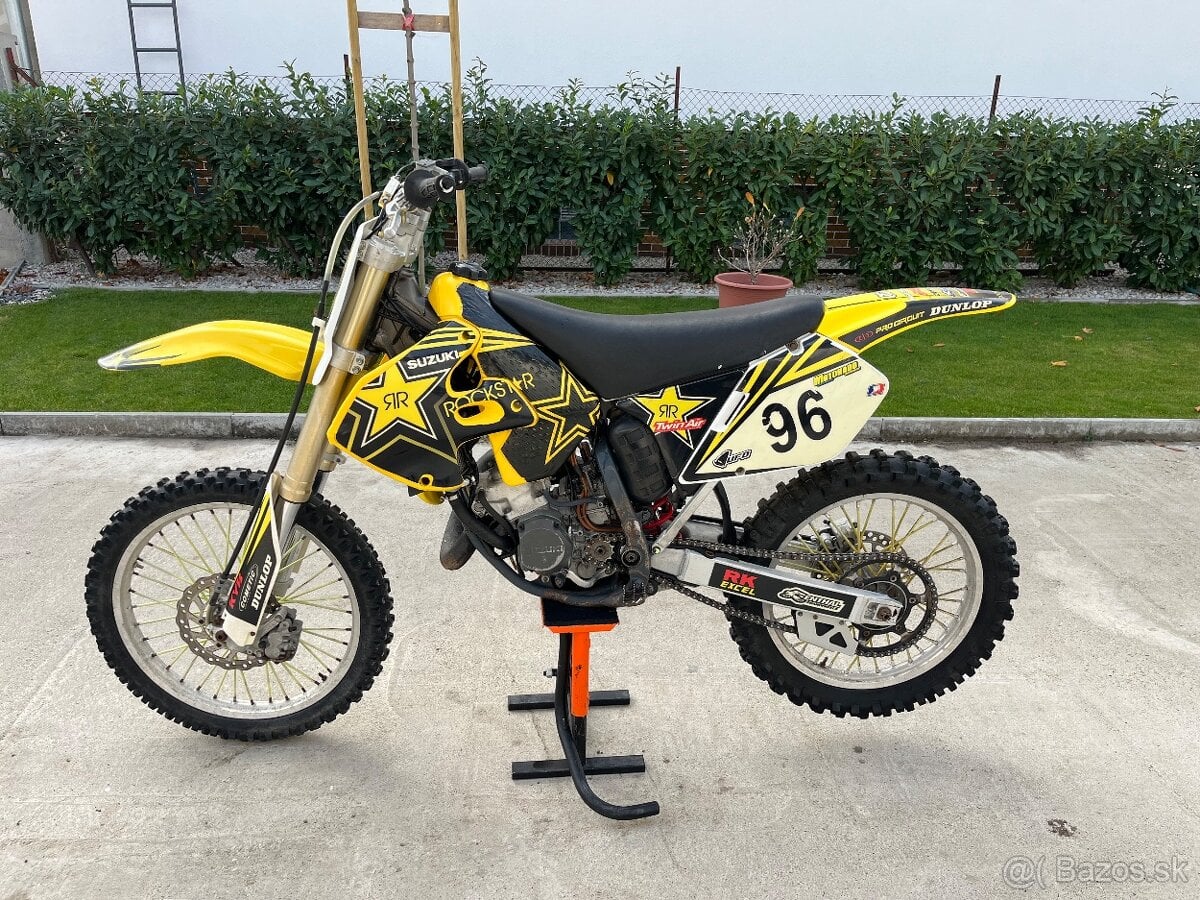 Suzuki rm 125