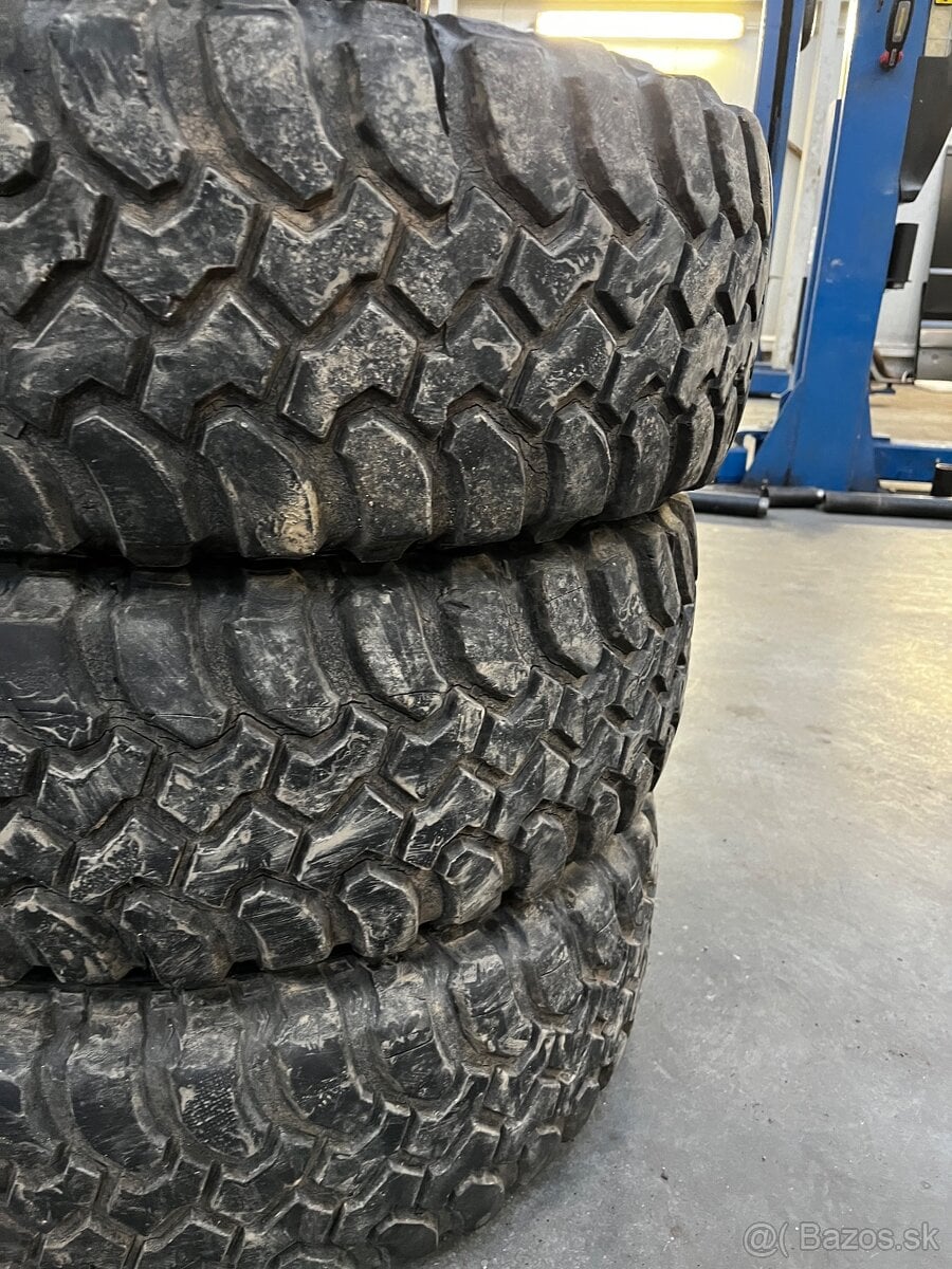 265/70 R16