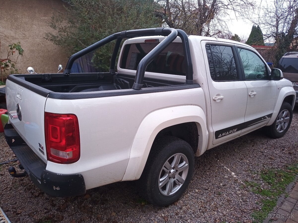 Predám Amarok 4x4, manuál.