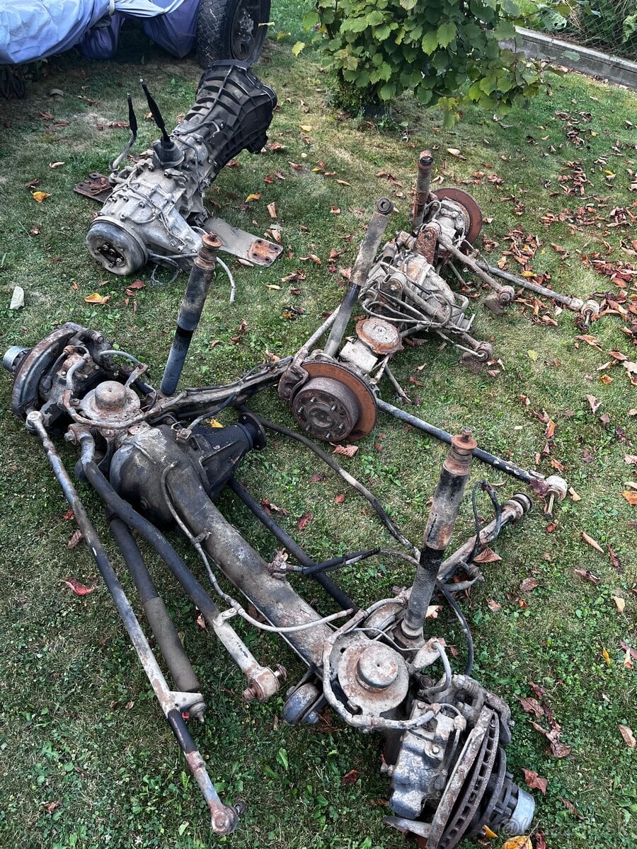 Prevodovka napravy Patrol y61