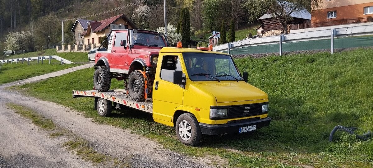 Offroad špeciál + odťahový špeciál