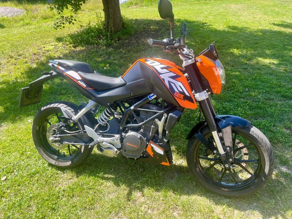 KTM DUKE 125 enduro, rv. 2012