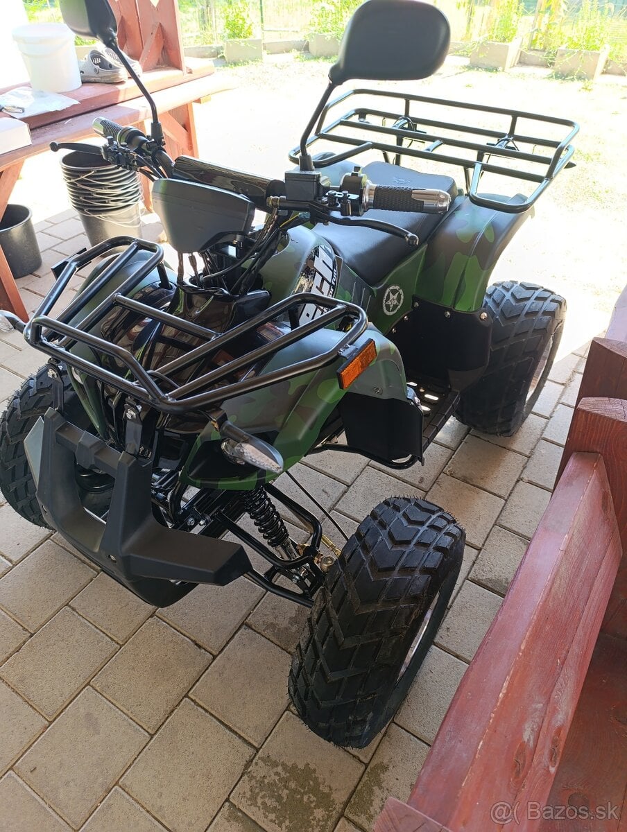 Predám štvorkolku HECHT56155ARMY