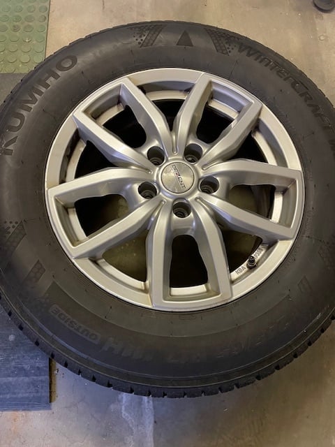 DISKY VW AMAROK disky a zimné pneu komplet