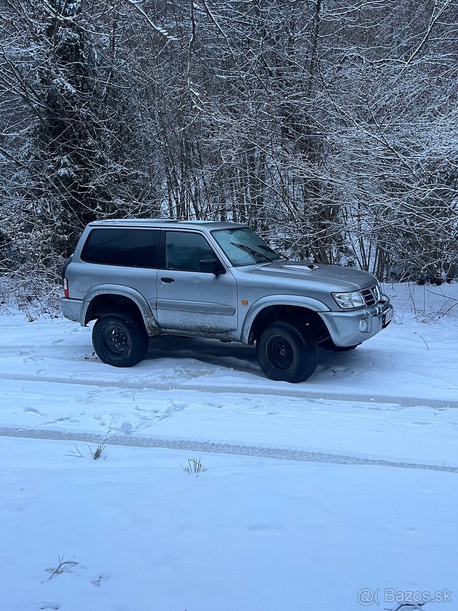 Patrol 3 L D Nova Stk Ek ťažné klima siber okno