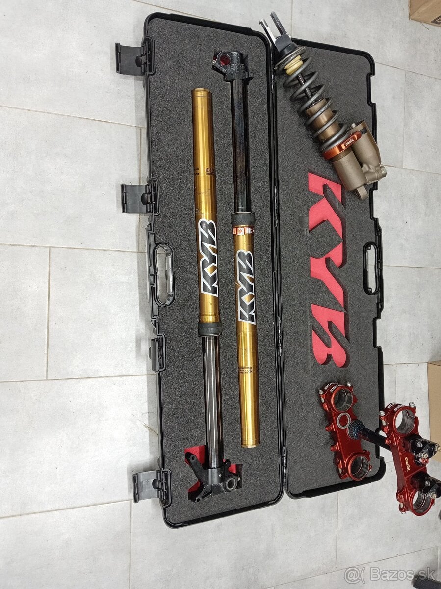 Suzuki RMZ tlmiče KYB A-kit