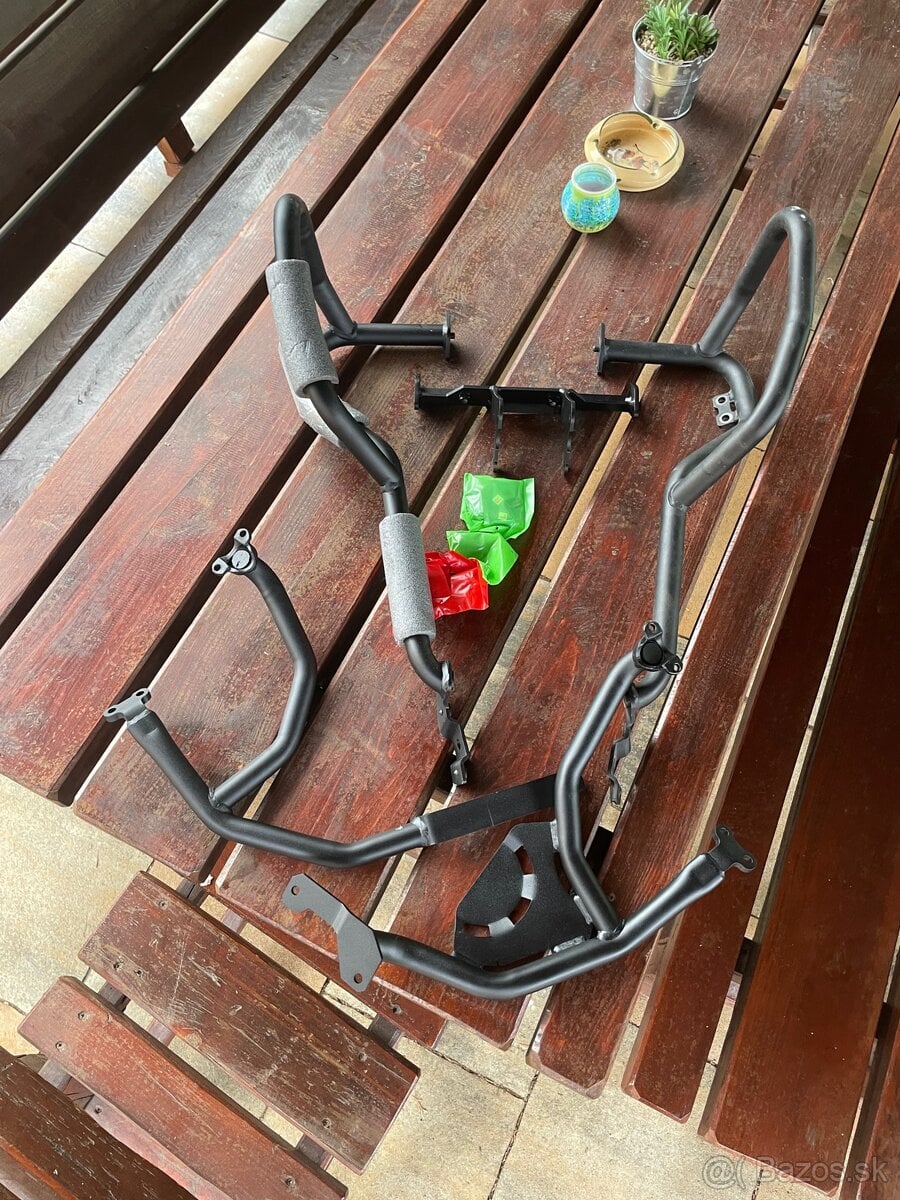 Padací Rám org Honda, Honda Afrika Twin