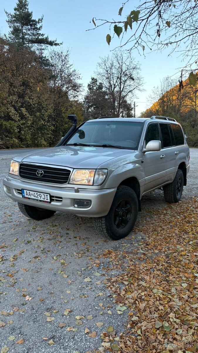 Toyota Land Cruiser 100 4.2 TD Luxor A/T