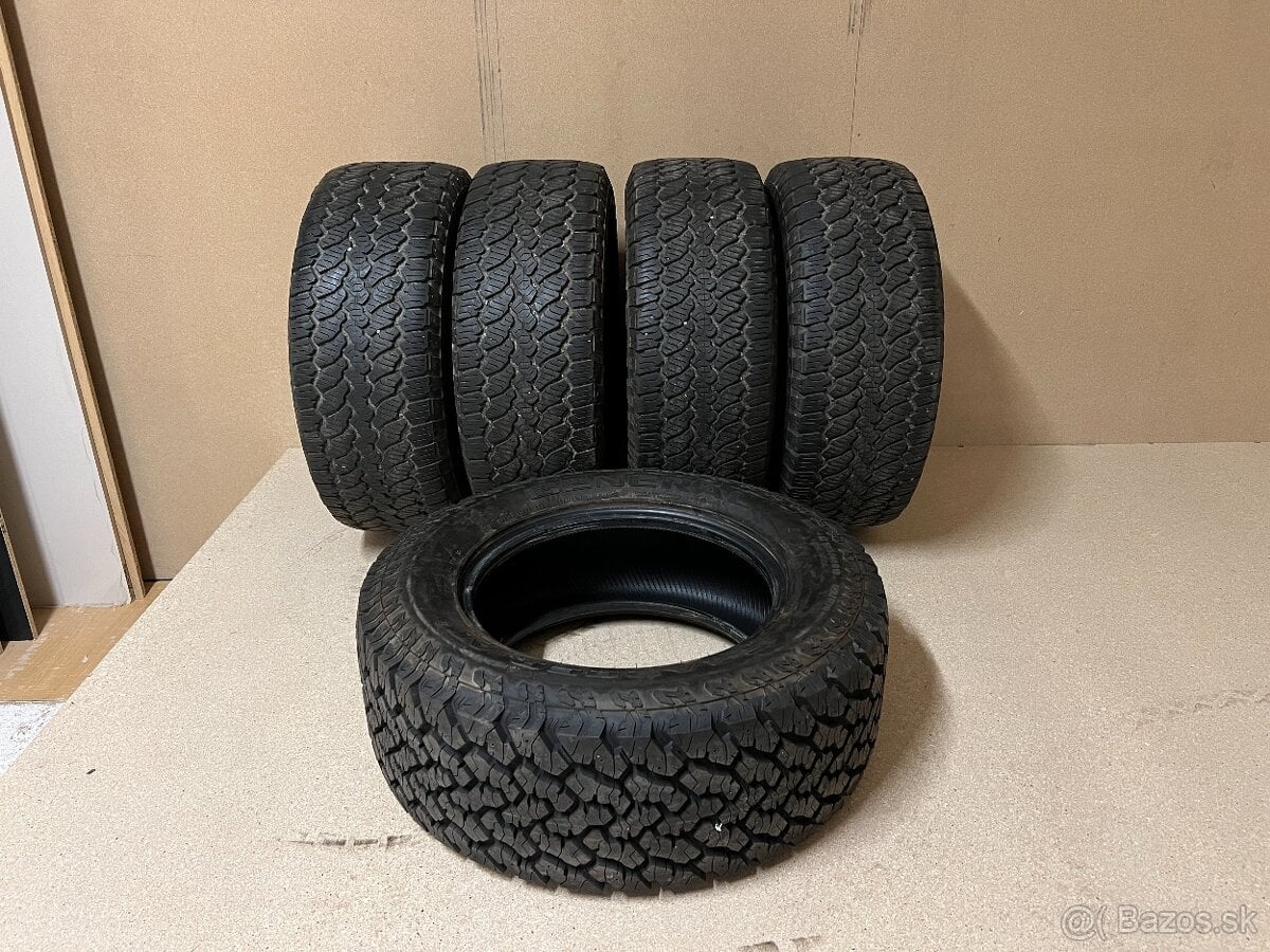 GENERAL GRABBER AT3 285/60 R18
