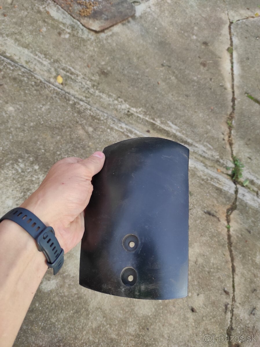 Predám blatník na 50ccm štvorkolku