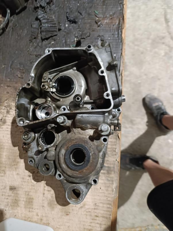 Predám náhradné diely