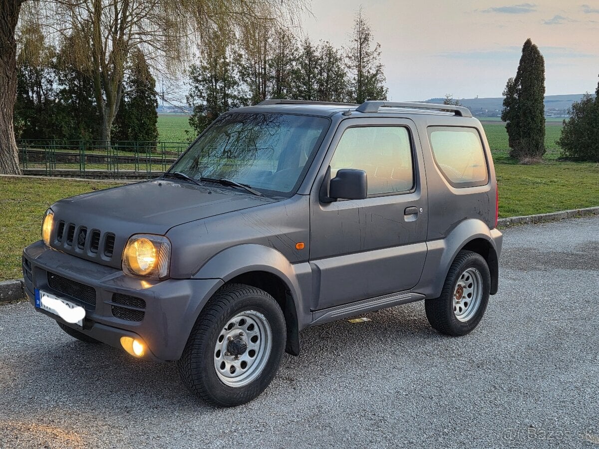 Suzuki Jimny 2012 rok