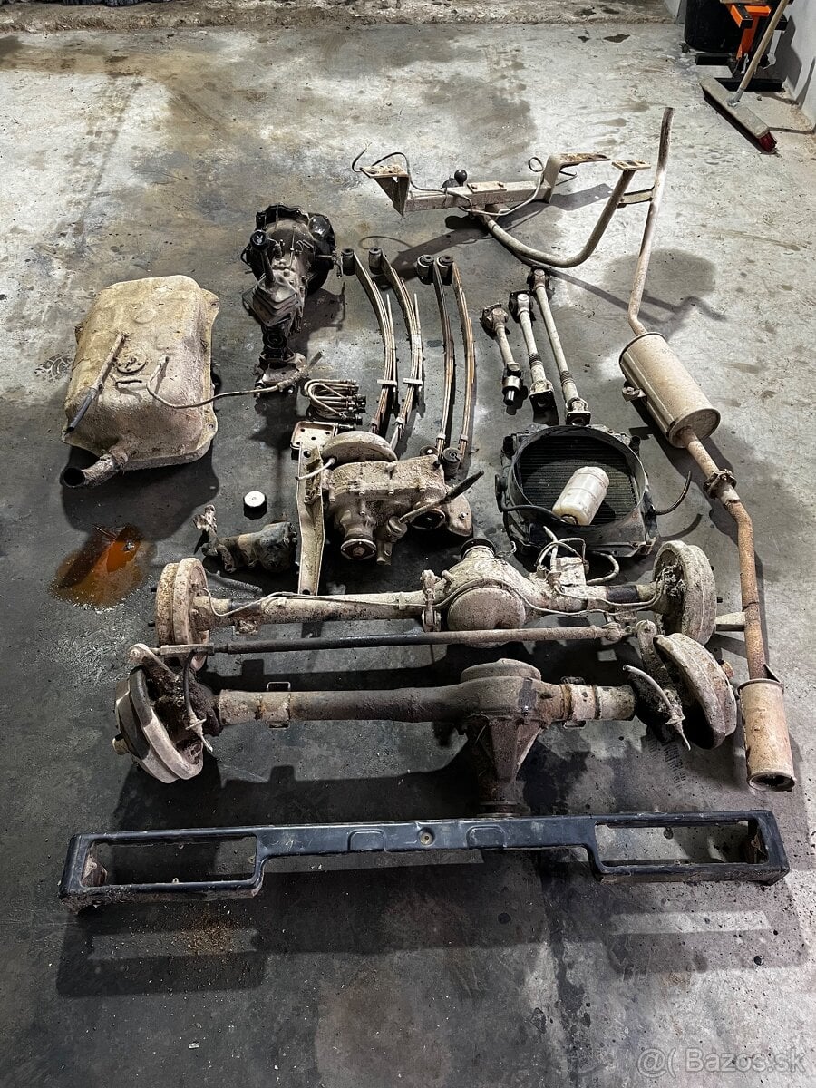 Predám diely na Suzuki Samurai 1.0,1.3