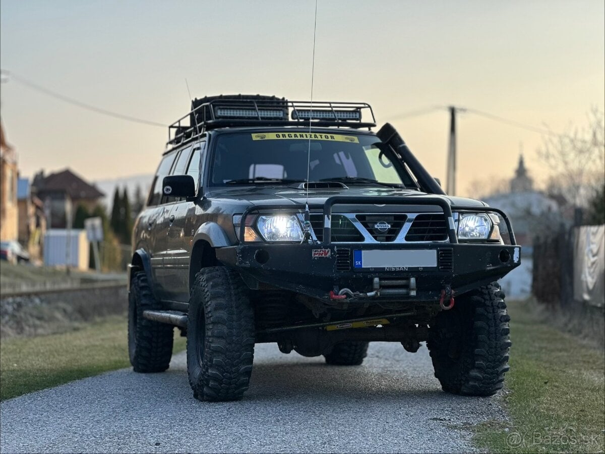 4x Silverstone MT-117 35x11,5 R15 LT 122K + disky 6x139,7