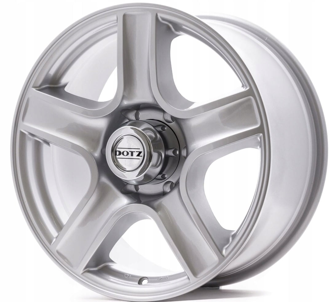 4x Disky 5x139,7 17" pneu Goodyear Wrangler 245/75R17