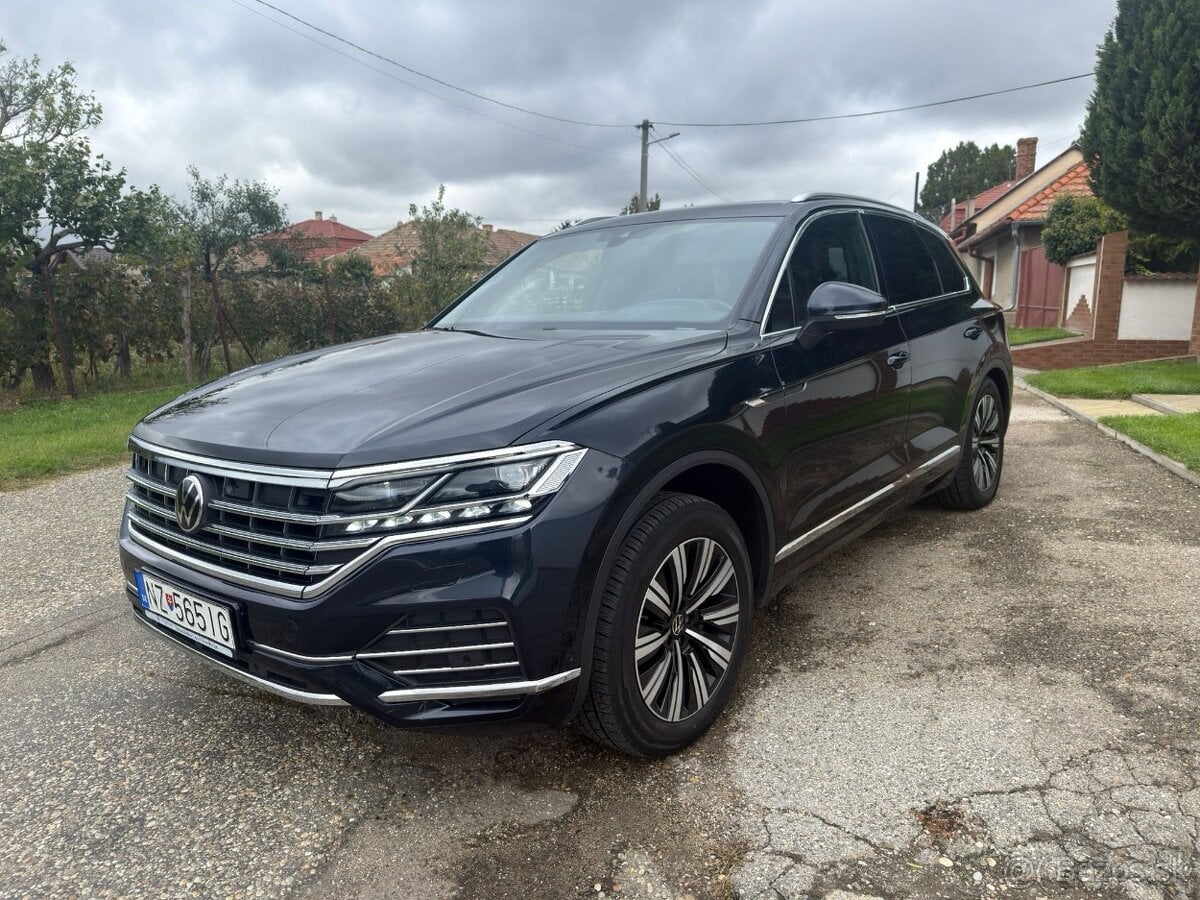 Touareg Atmosphere 3.0 V6 TDI AG8 170kw Automatická prevodov