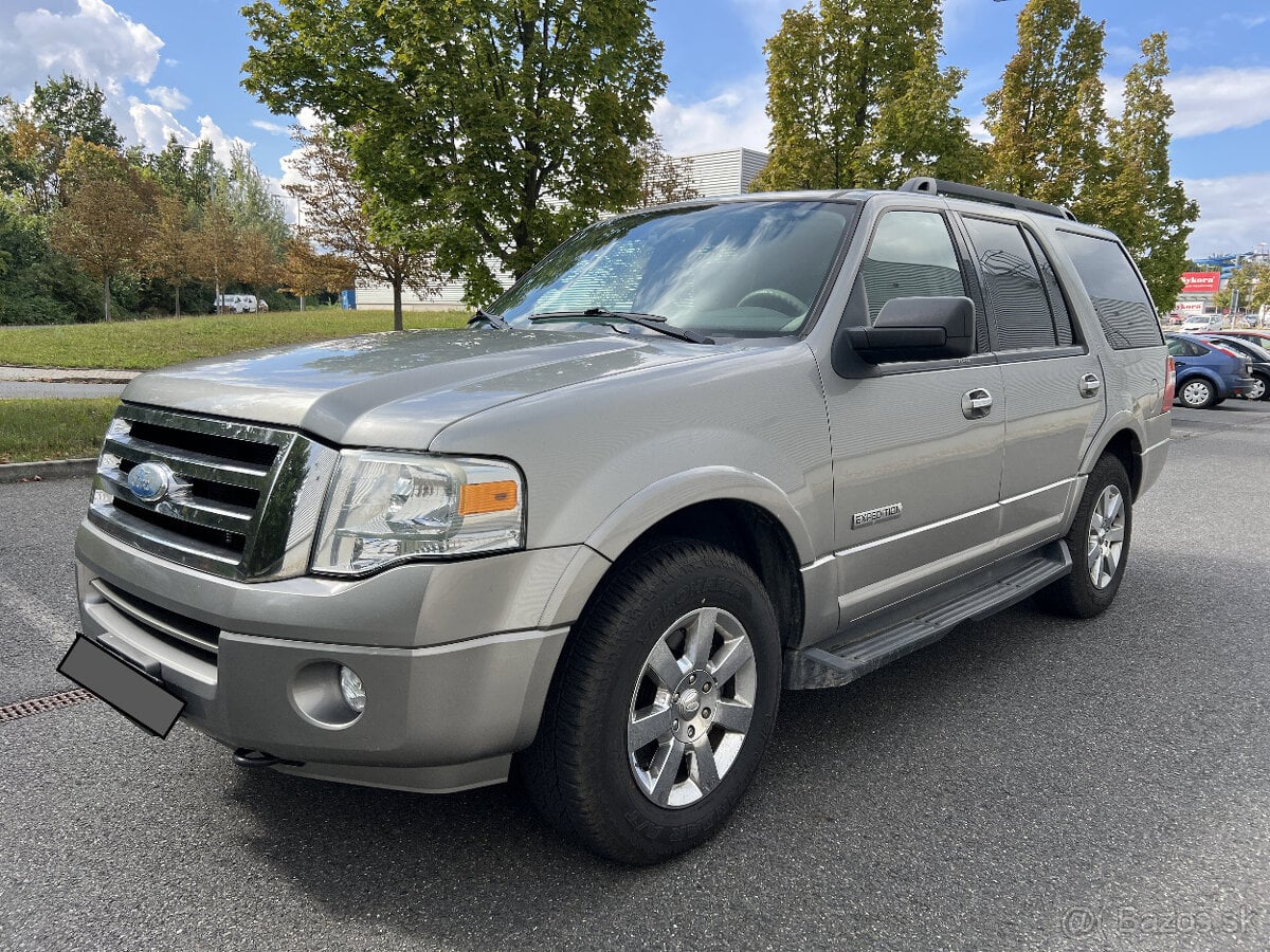 Ford Expedition XLT 5.4 V8, 4x4, 1.majitel, 67 000 km