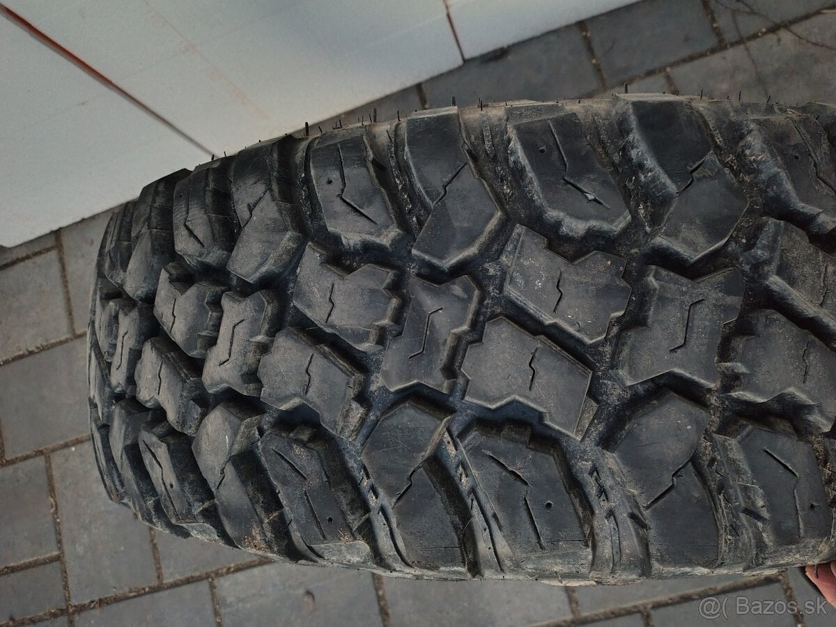 Toyota land cruiser 90