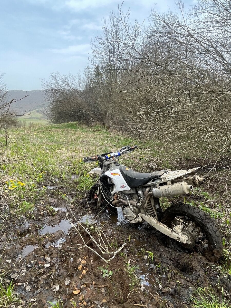 Husqvarna te 610 Darujem za odvoz