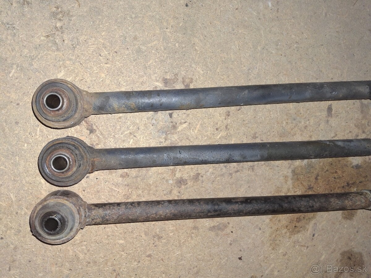 Zadna spojovacia tyč Range rover sport a D3