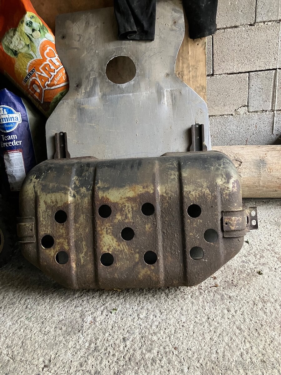 ochrany kryt pod nadrz