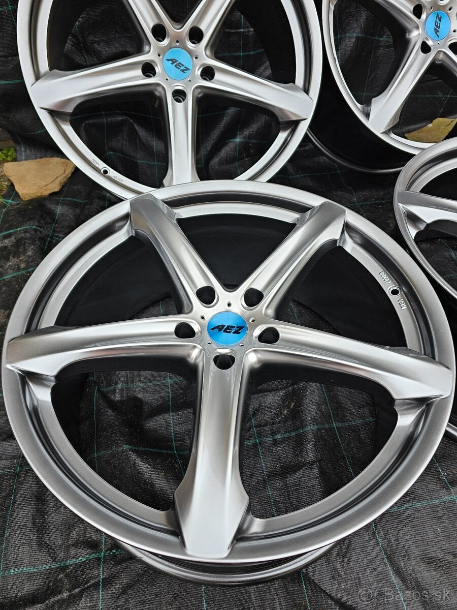 Hliníkové disky AEZ Yacht R22 5x127