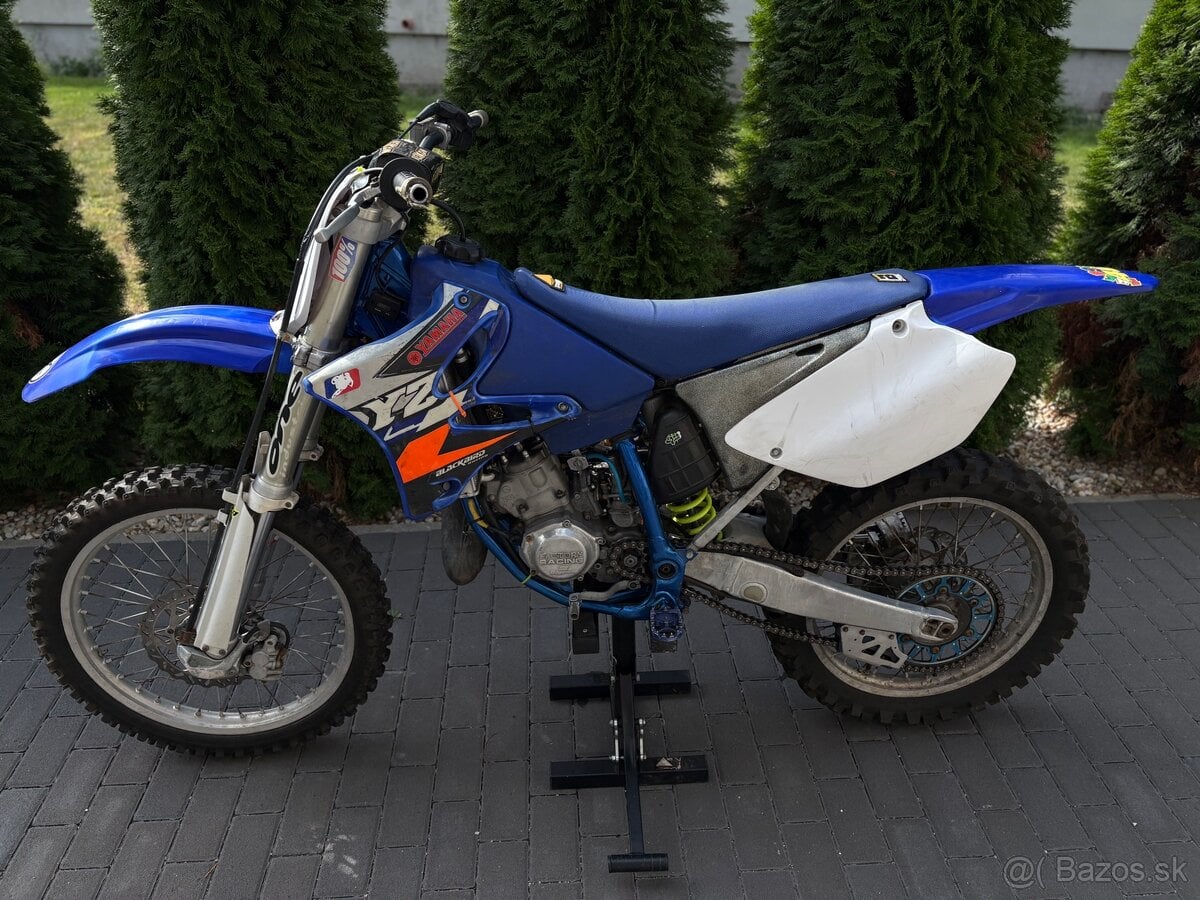 YAMAHA YZ125