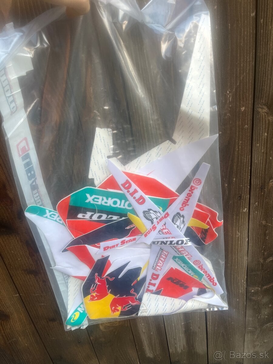 Polepy na KTM