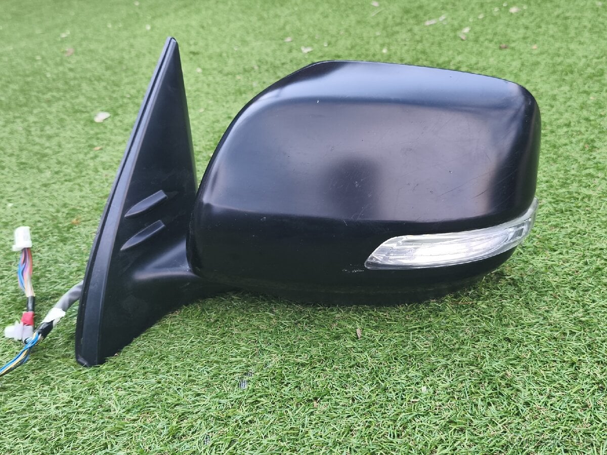 Spätné zrkadlo Toyota Land Cruiser 2018