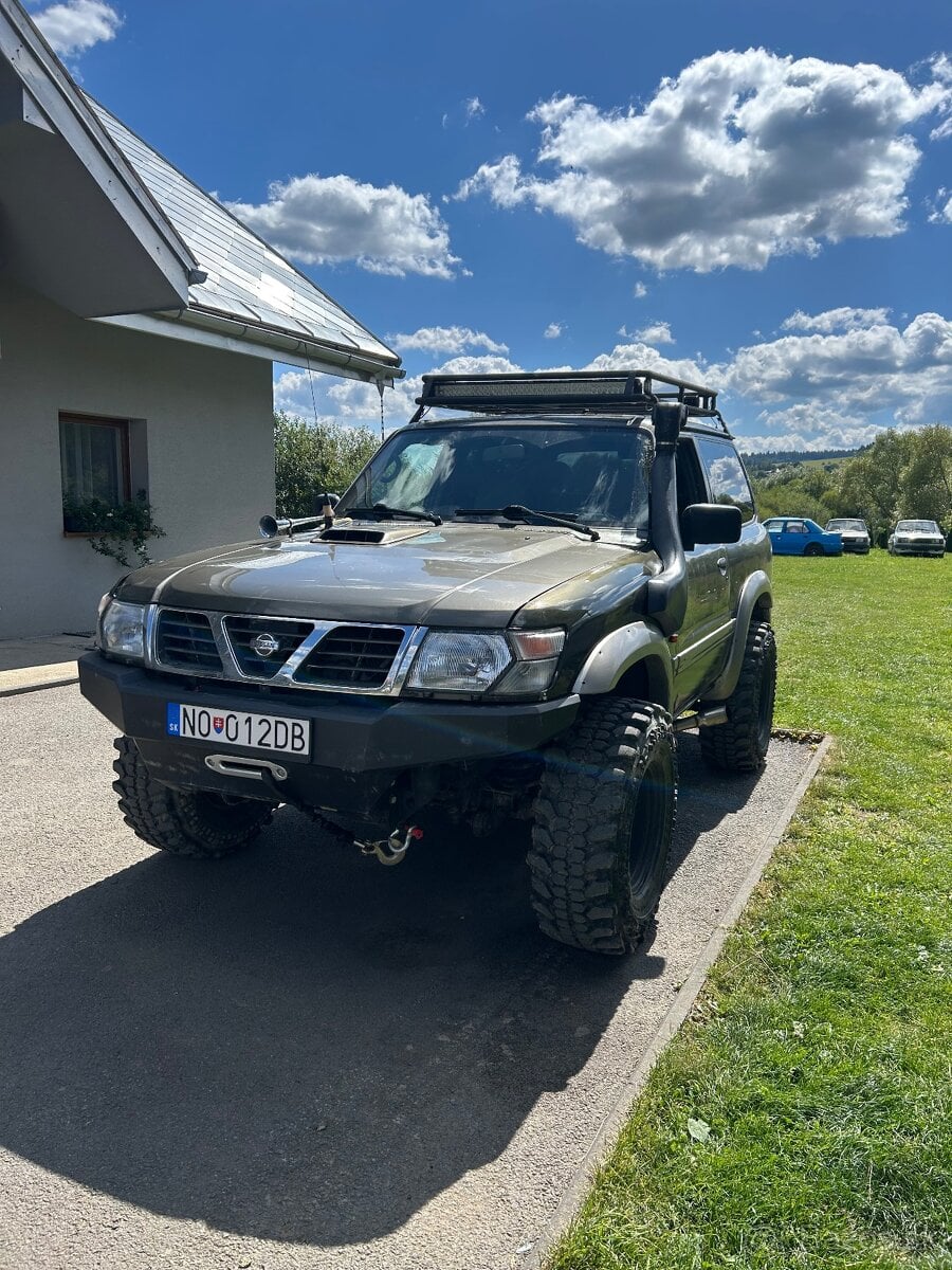 Nissan patrol y61