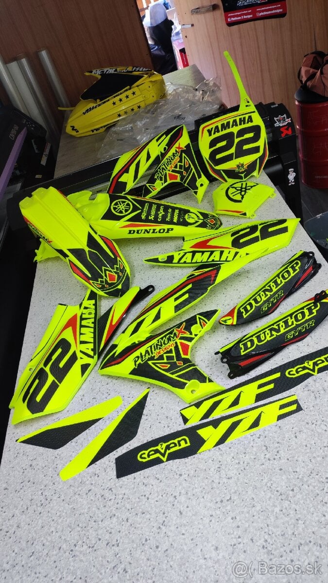 Plasty + polepy YZ250F 19-23 a YZ450F 18-22