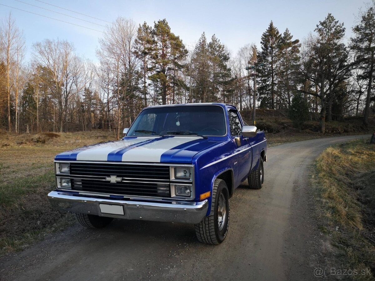Klasický pick-up Chevrolet C20 Silverado z roku 1983