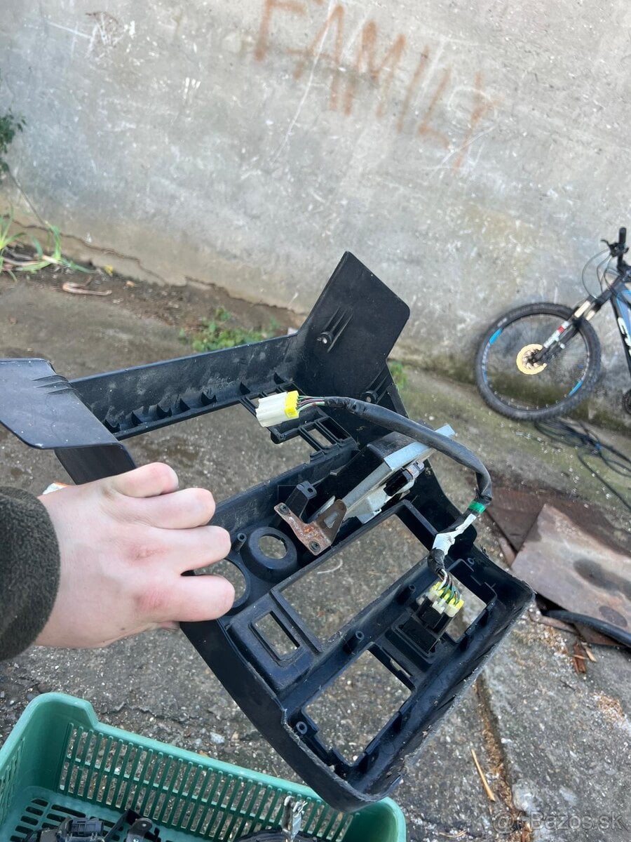 Predam diely nissan patrol