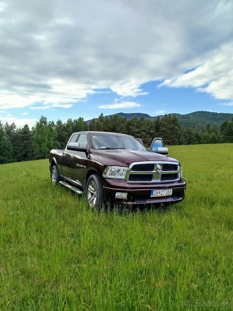 Dodge RAM 1500 V8 5.7 Hemi LPG 6miestne ..Znížená cena..