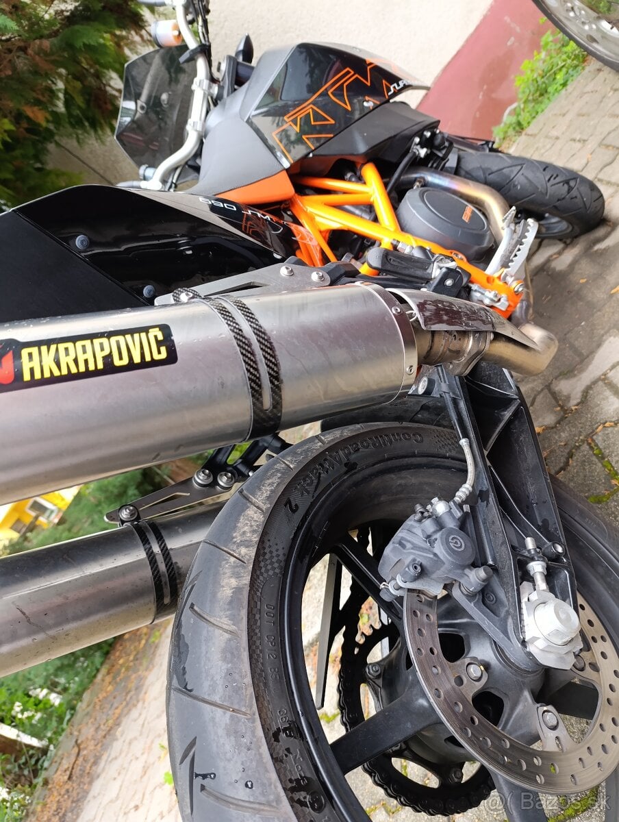 Iba 13.500km KTM 2010 690R supermoto akrapovic