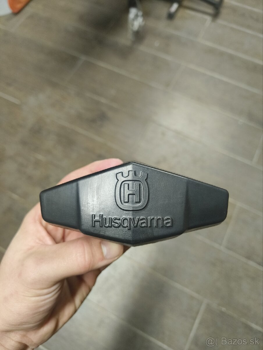 Gumený chranič riadidiel husqvarna