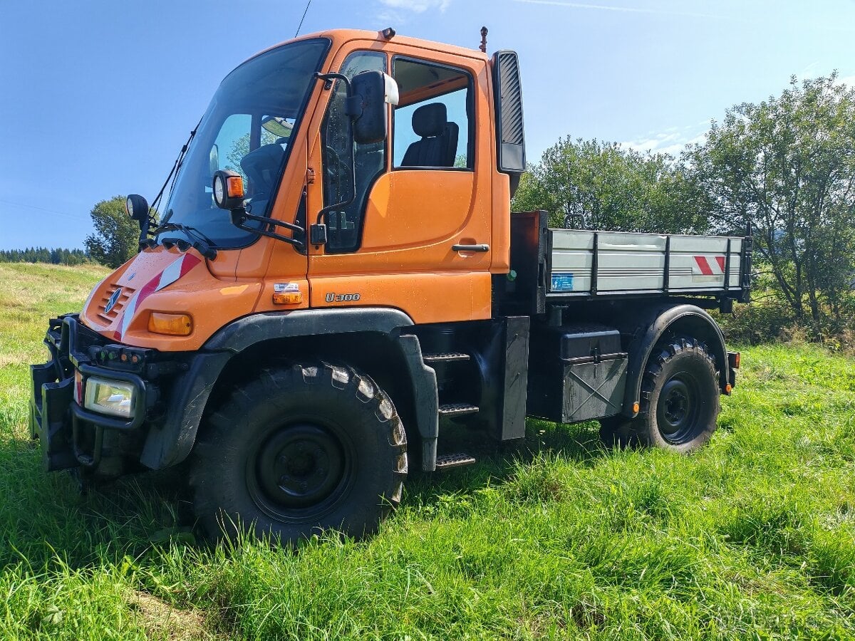 Mercedes Unimog U300 4x4