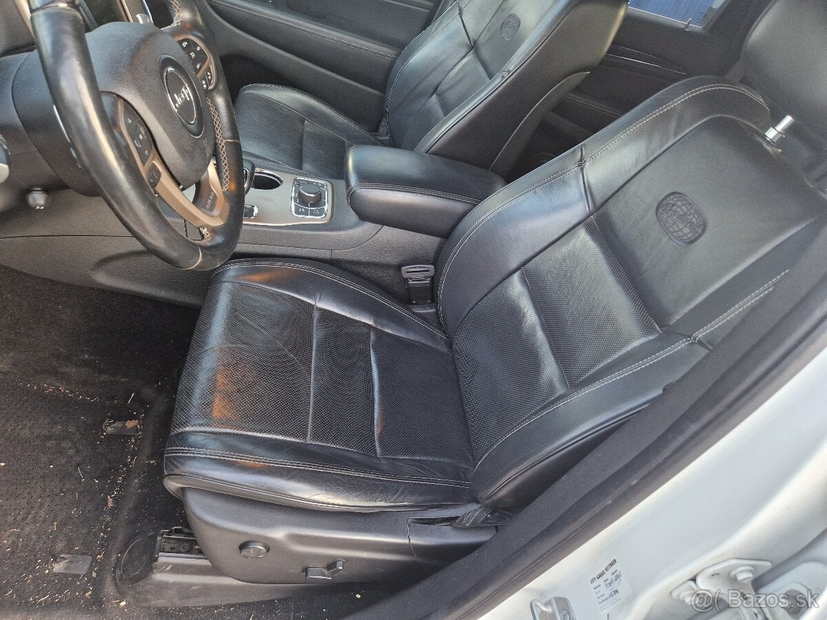Kožené sedladlá vyhrievané Jeep Grand Cherokee WK2