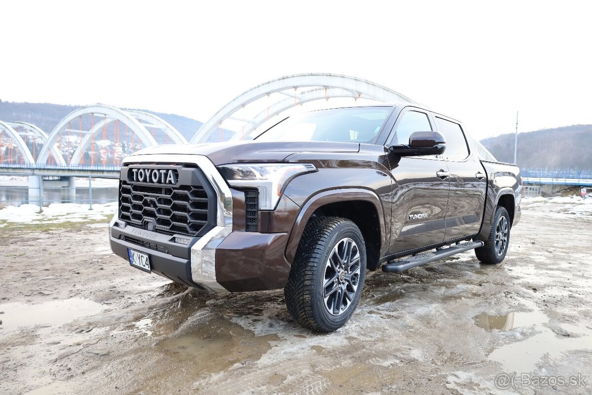 Toyota Tundra