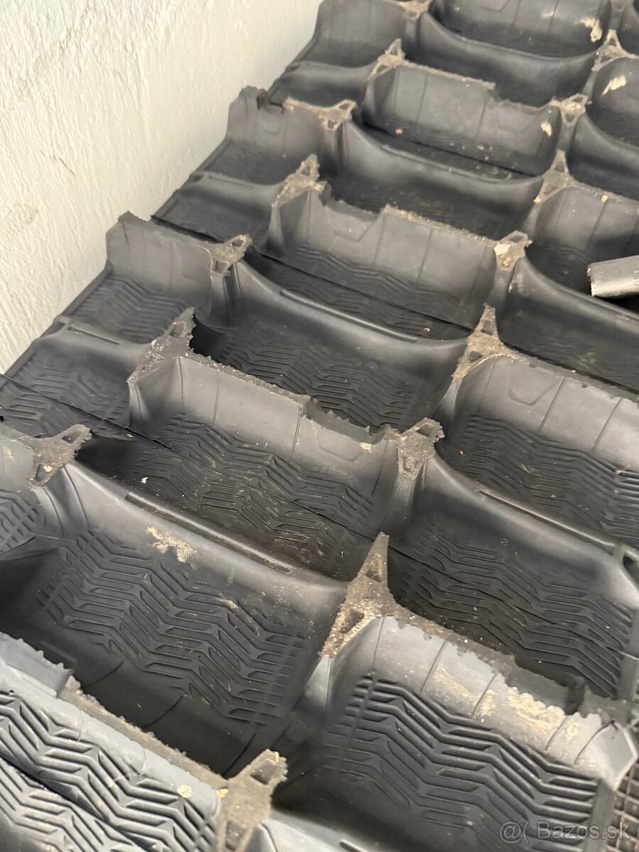 Snezne pasy CAMSO X4S - Polaris Scrambler