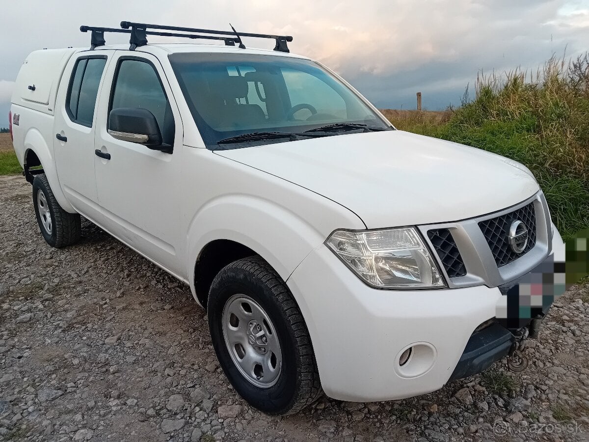 Predám Nissan Navara 4x4 2,5 dci DPH
