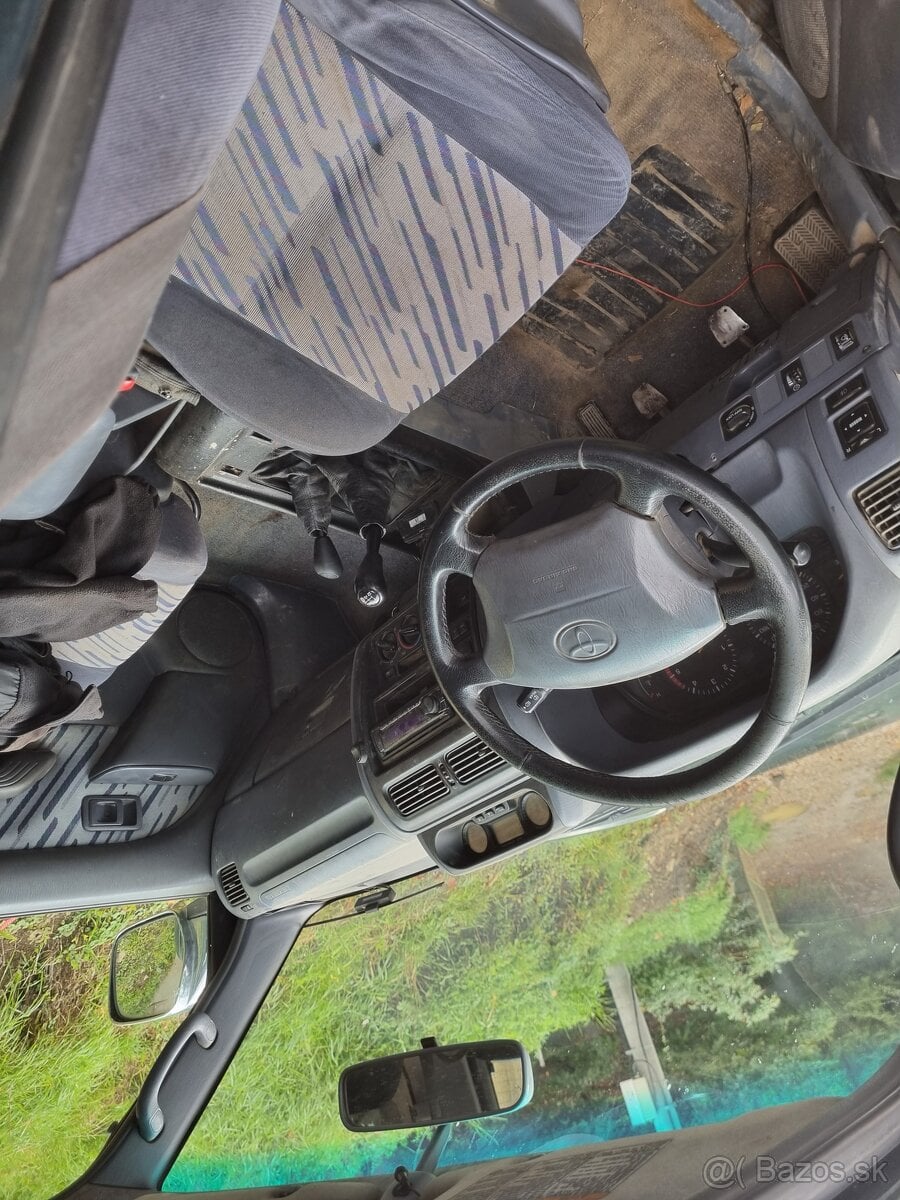 Predám Landcruiser 90