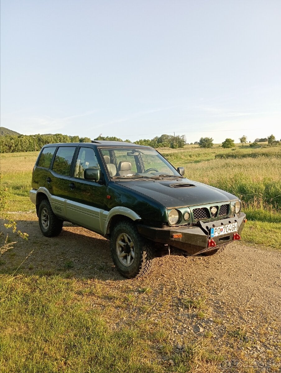 Nissan Terrano 2