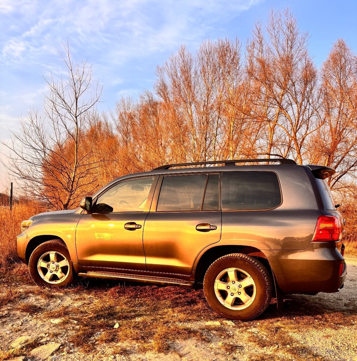 Toyota Land Cruiser 200